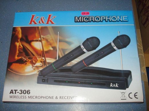 Мікрофон динамічний з базою - K & K AT-306 (2 мікрофона)