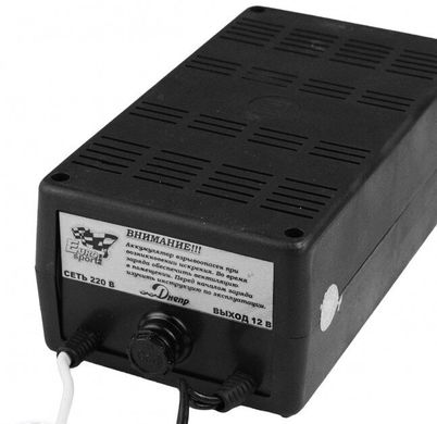 Зарядное устройство Днепр 8 5А для АКБ аккумуляторов 12 вольт до 120 А/час