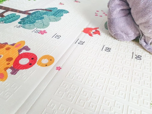 Детский коврик для ползанья Children GO 180* 150 , двусторонний, с рисунками и текстурным покрытием